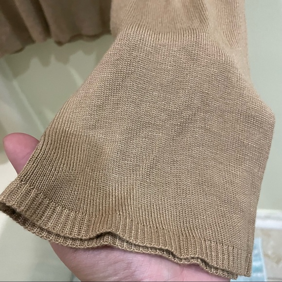 Max Studio Ruched-Detail Crepe Blouse - Picture 7 of 10